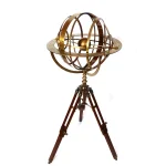 Astrolabium mosiężne AMW na drewnianym trójnogu, wys. 93cm